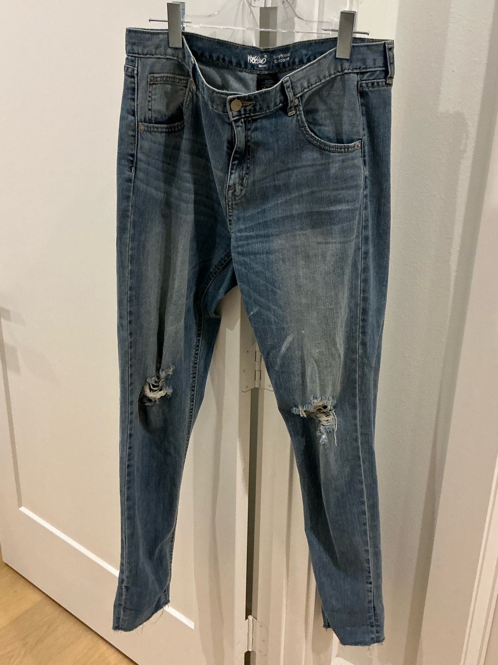 VINTAGE Mossimo Women's Jeans Boyfriend Garconne Distressed Size 8/29 Y2K